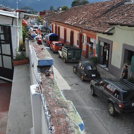 Hotel Dugelay San Cristóbal de Las Casas Buitenkant foto