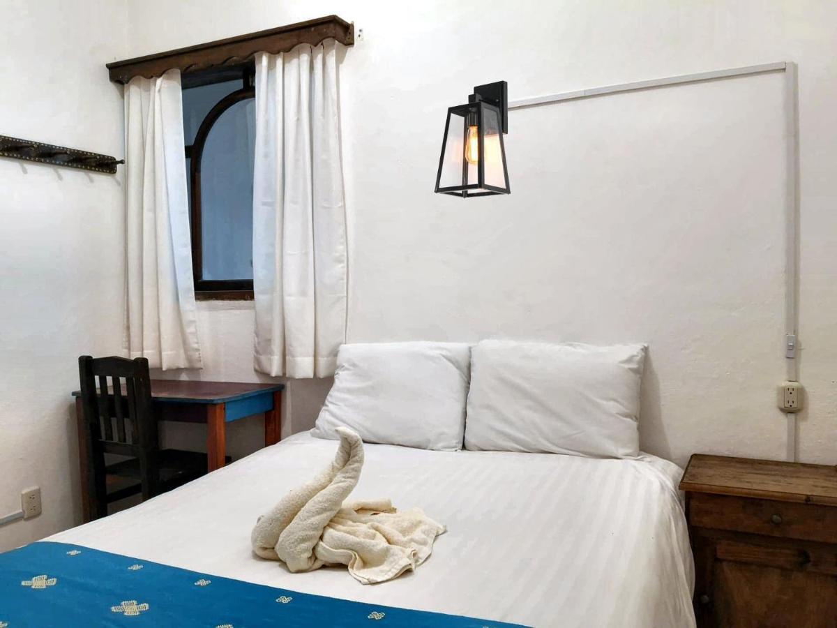 Hotel Dugelay San Cristóbal de Las Casas Buitenkant foto